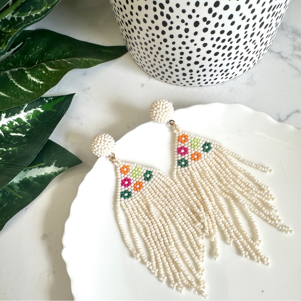 2/$30🌵 Colorful Flower Off White Seed Bead Tassel Earrings Vacation Jewelry NEW